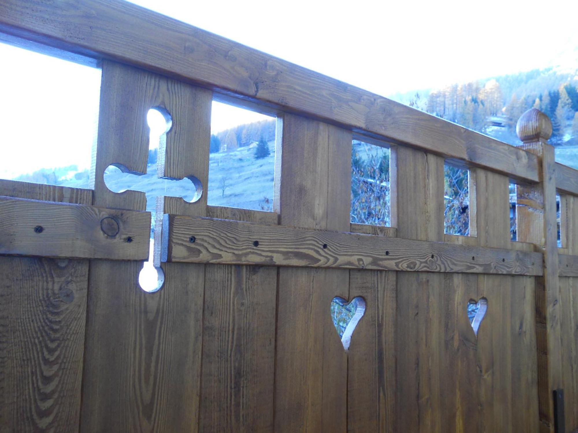 Affittacamere Petit Coeur Champoluc Esterno foto