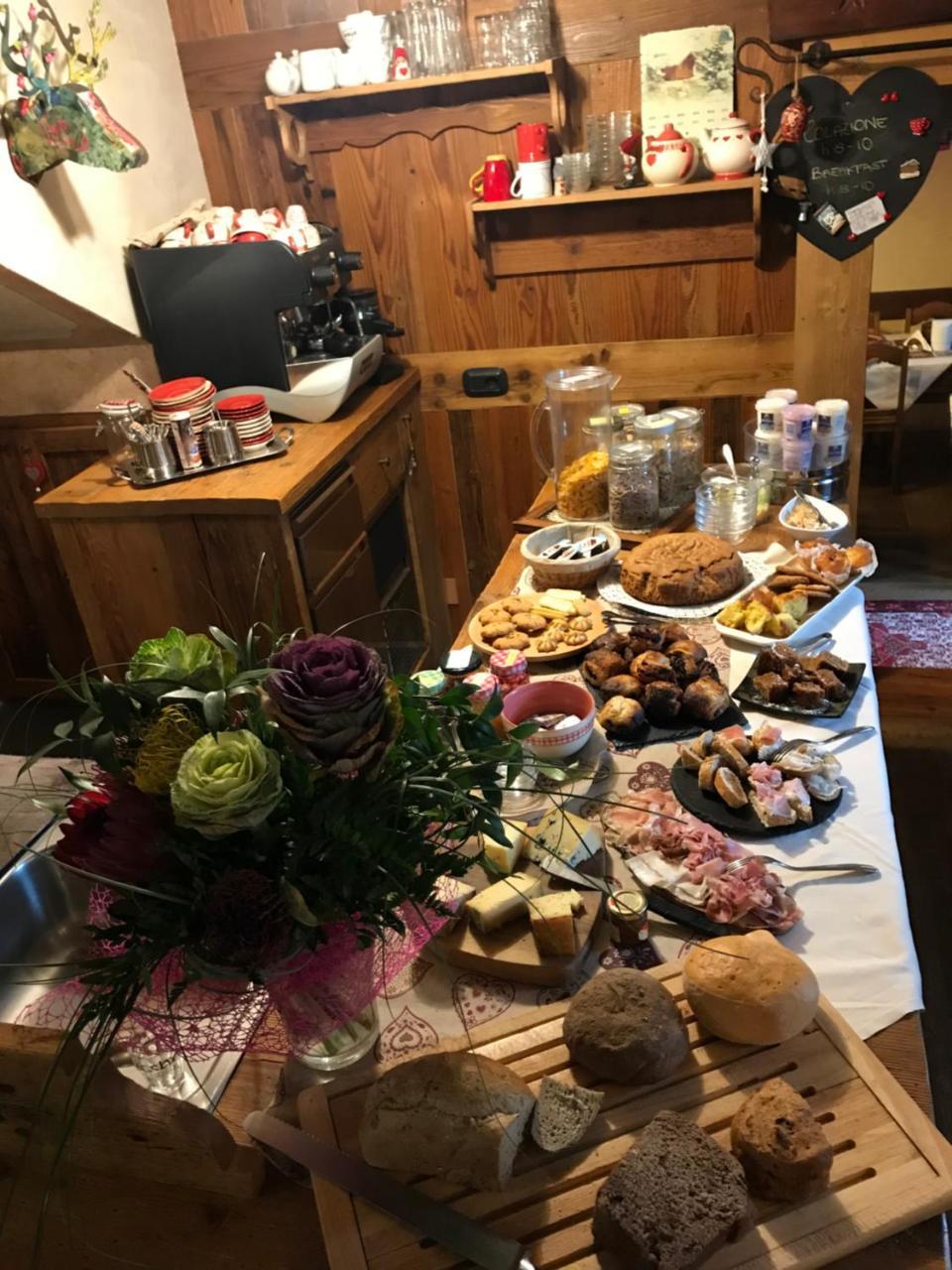 Affittacamere Petit Coeur Champoluc Esterno foto
